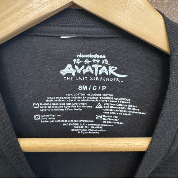 Avatar Ang The Last Airbender Graphic Tee Small 100% Cotton Anime - Picture 3 of 4